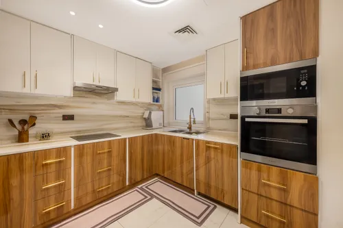 4 Bedrooms Apartment in Murjan 5