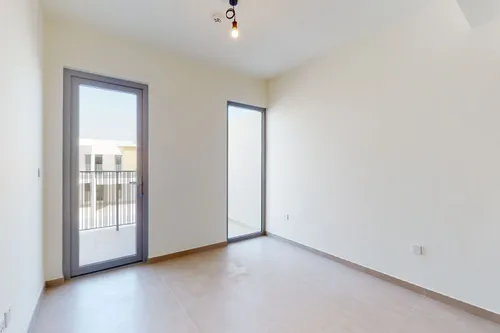 4 Bedrooms Townhouse in Elan 1