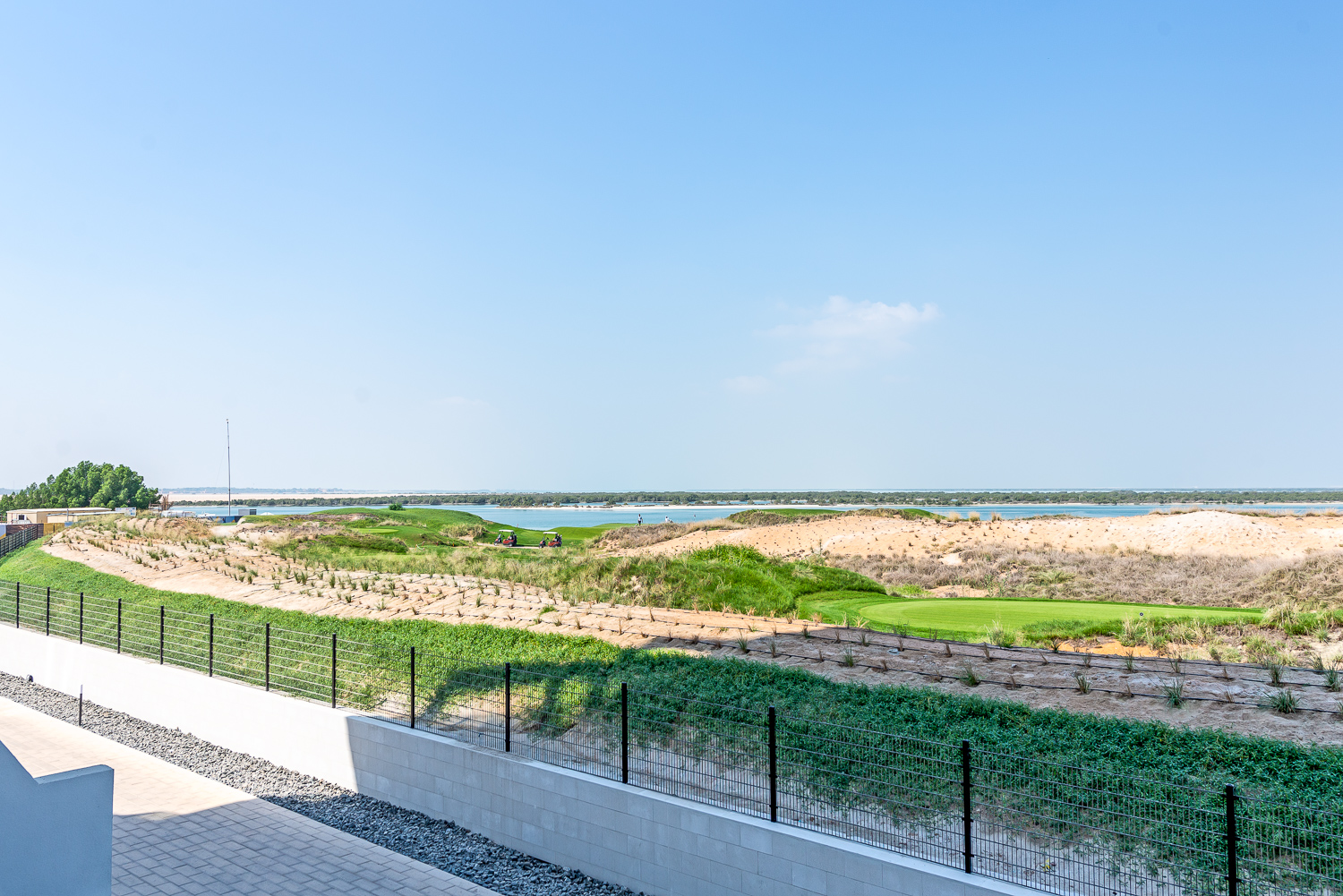 4 Bedrooms Townhouse in Mayan 2