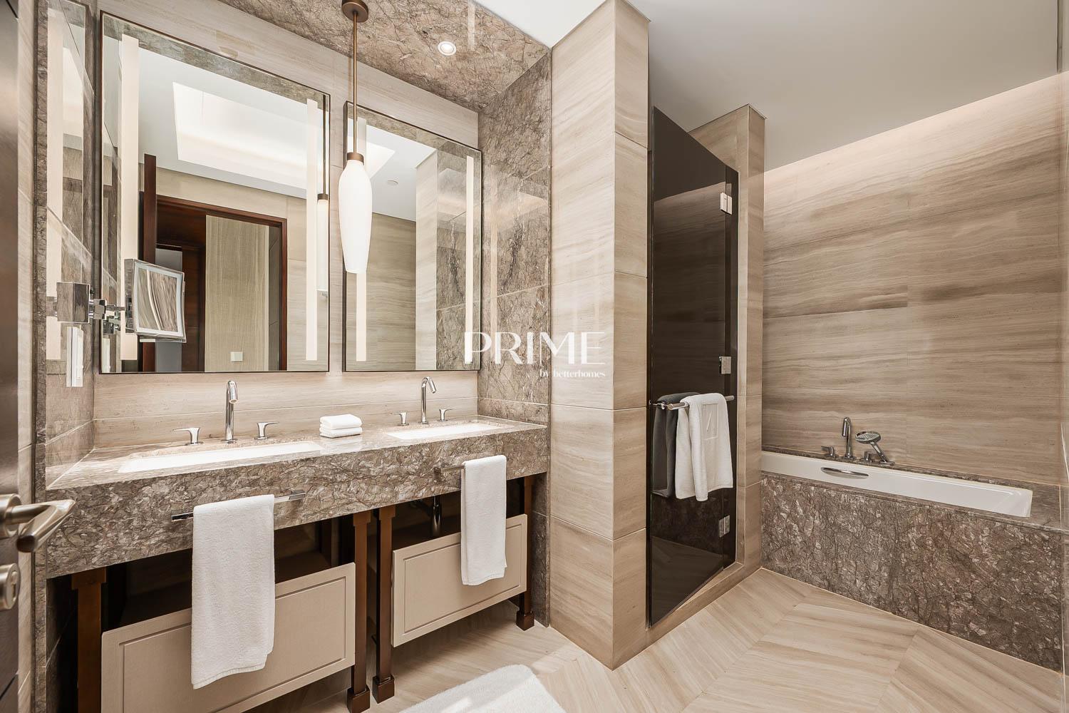 3 Bedrooms Hotel Apartment in Bridge Sky