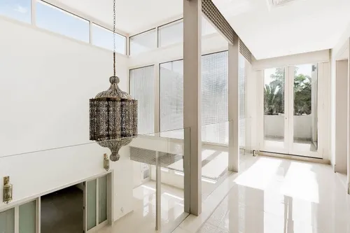 5 Bedrooms Villa in Sector E