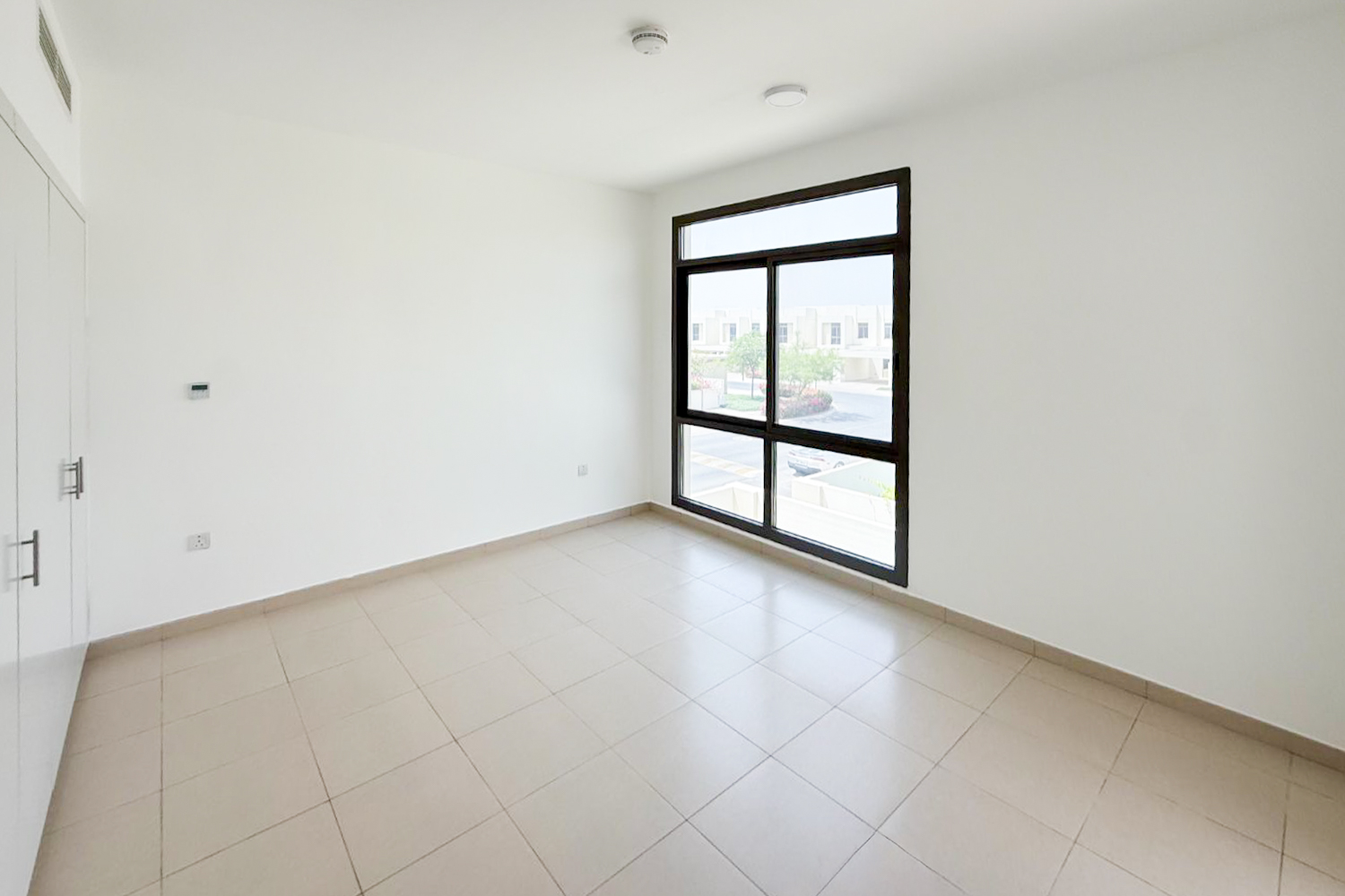 4 Bedrooms Townhouse in Noor Townhouses