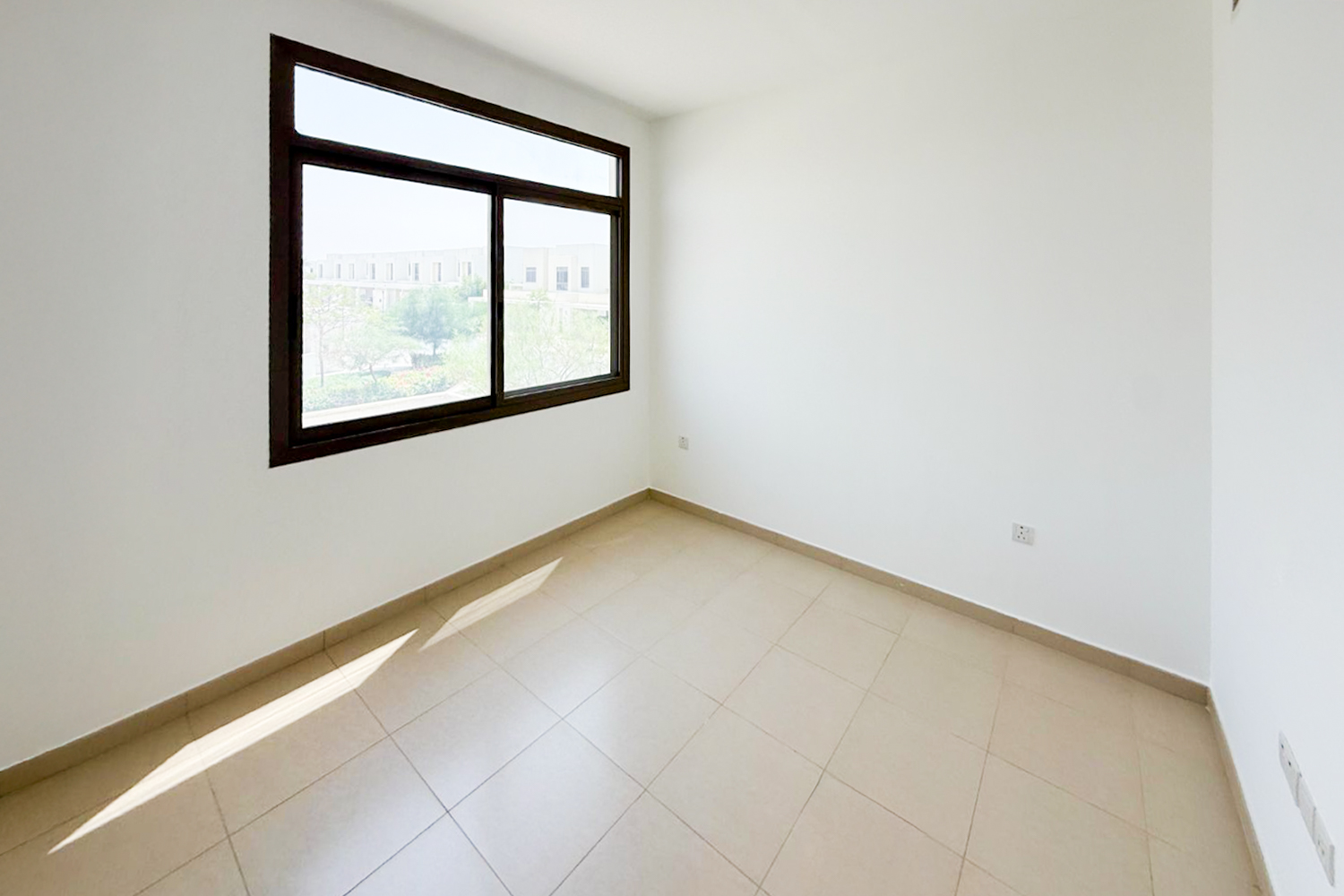 4 Bedrooms Townhouse in Noor Townhouses