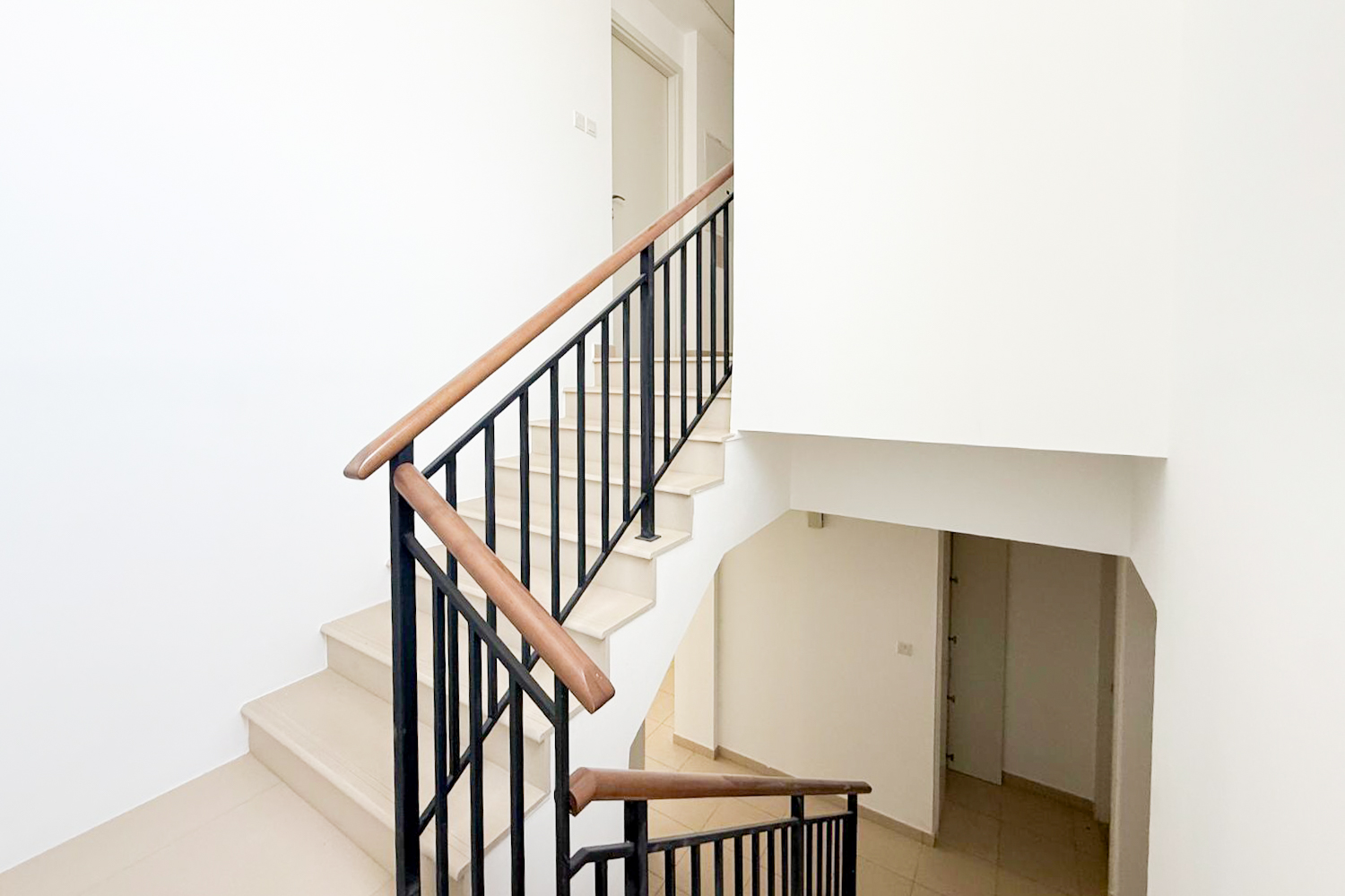 4 Bedrooms Townhouse in Noor Townhouses