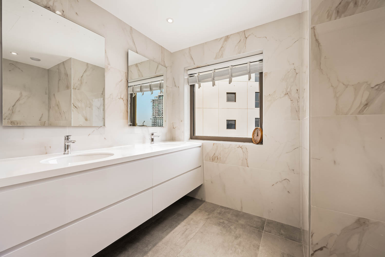 4 Bedrooms Apartment in Murjan 6