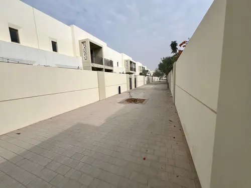 3 Bedrooms Townhouse in Noor Townhouses