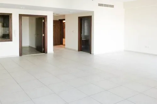 2 Bedrooms Apartment in West Heights 1