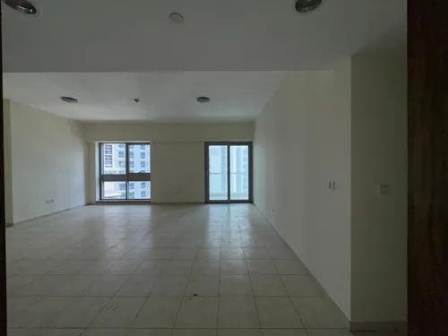 2 Bedrooms Apartment in West Heights 1