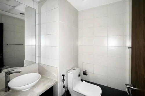 2 Bedrooms Apartment in West Heights 1