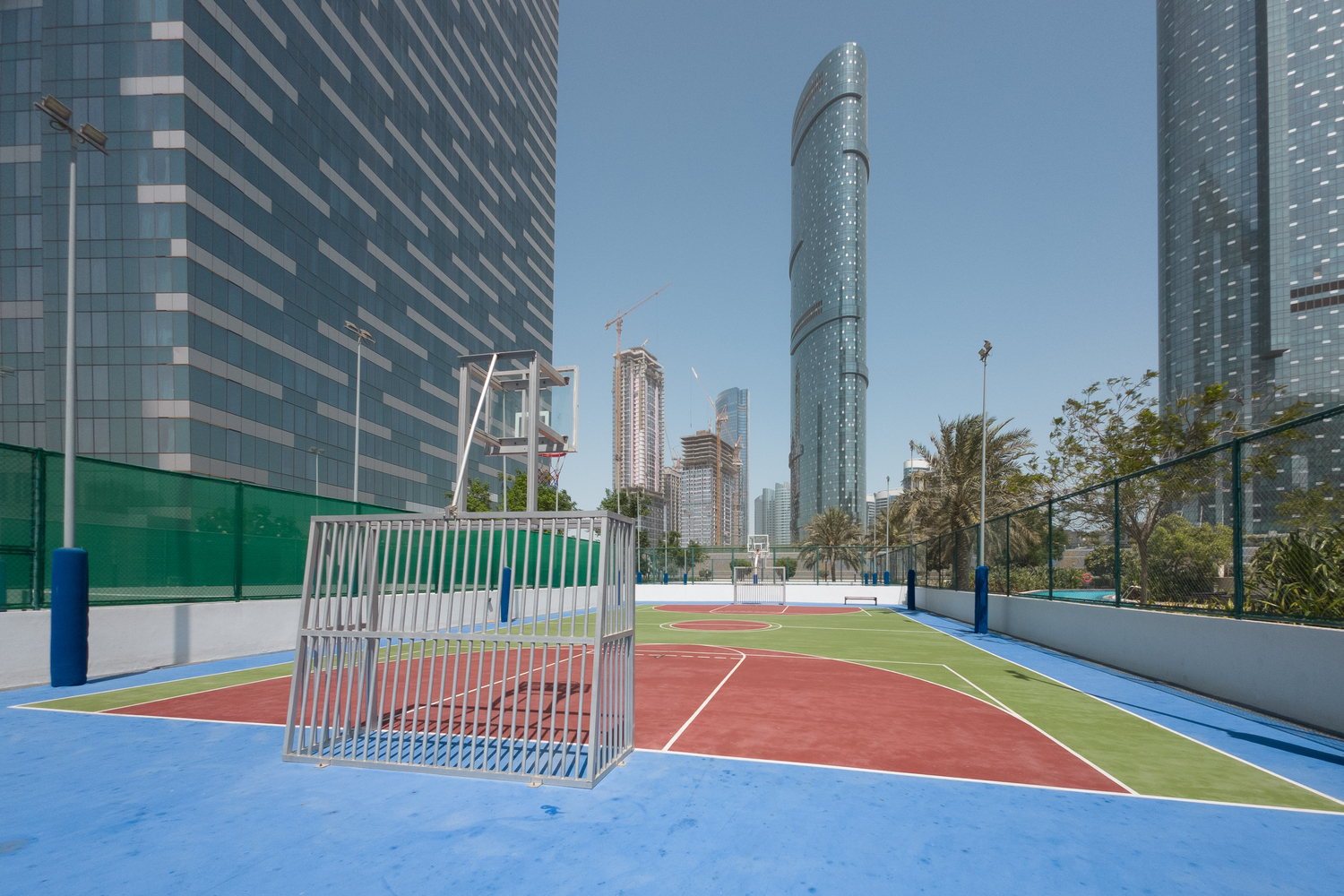 2 Bedrooms Apartment in The Gate Tower 1