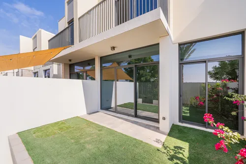 3 Bedrooms Townhouse in Joy