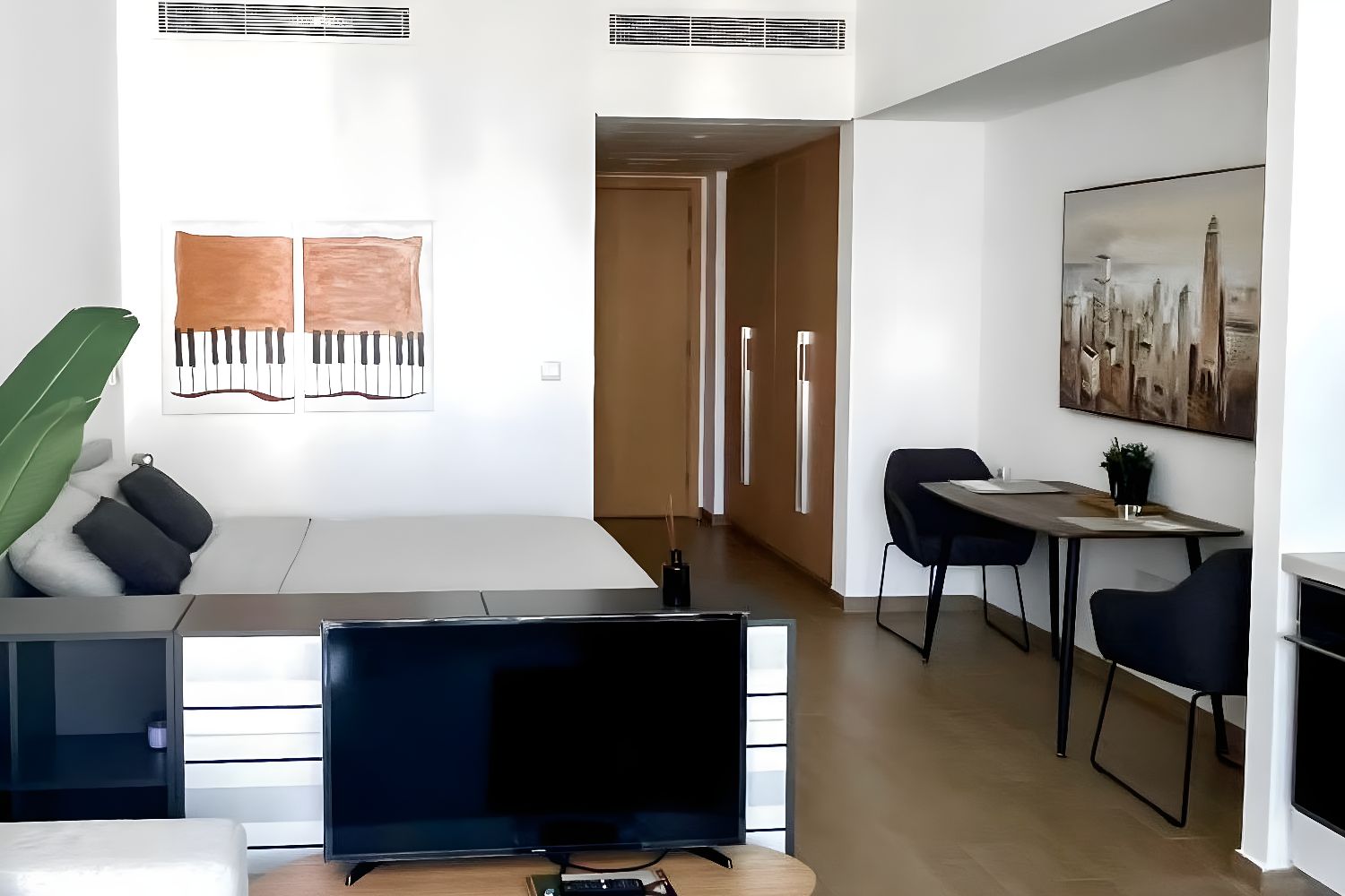  Apartment in Mayan 1