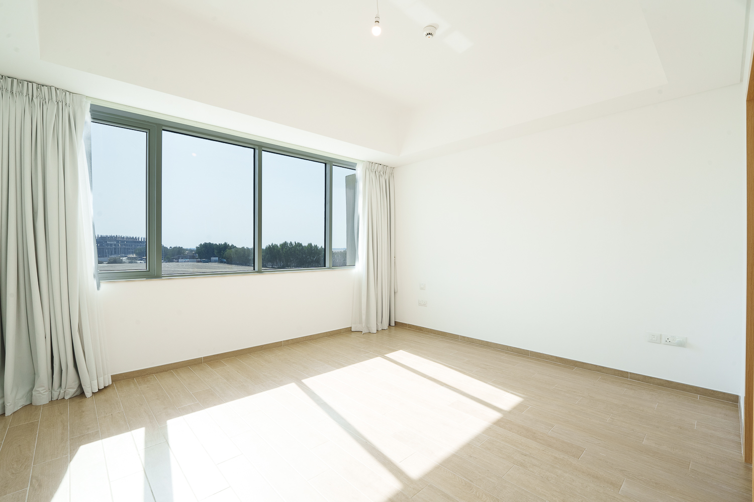 2 Bedrooms Apartment in Mayan 5