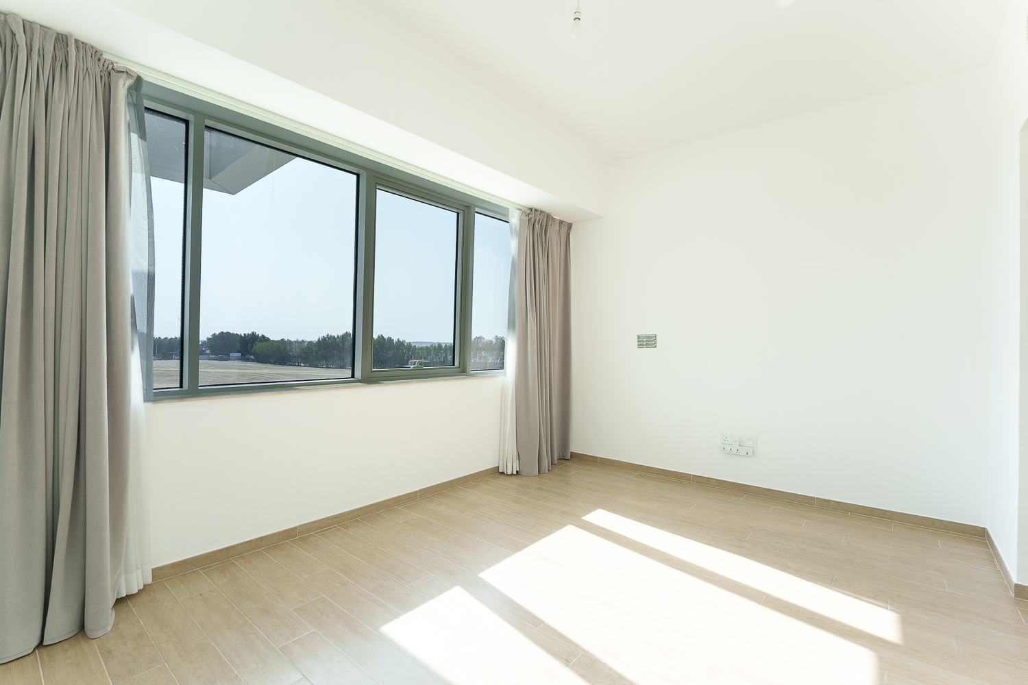 2 Bedrooms Apartment in Mayan 5