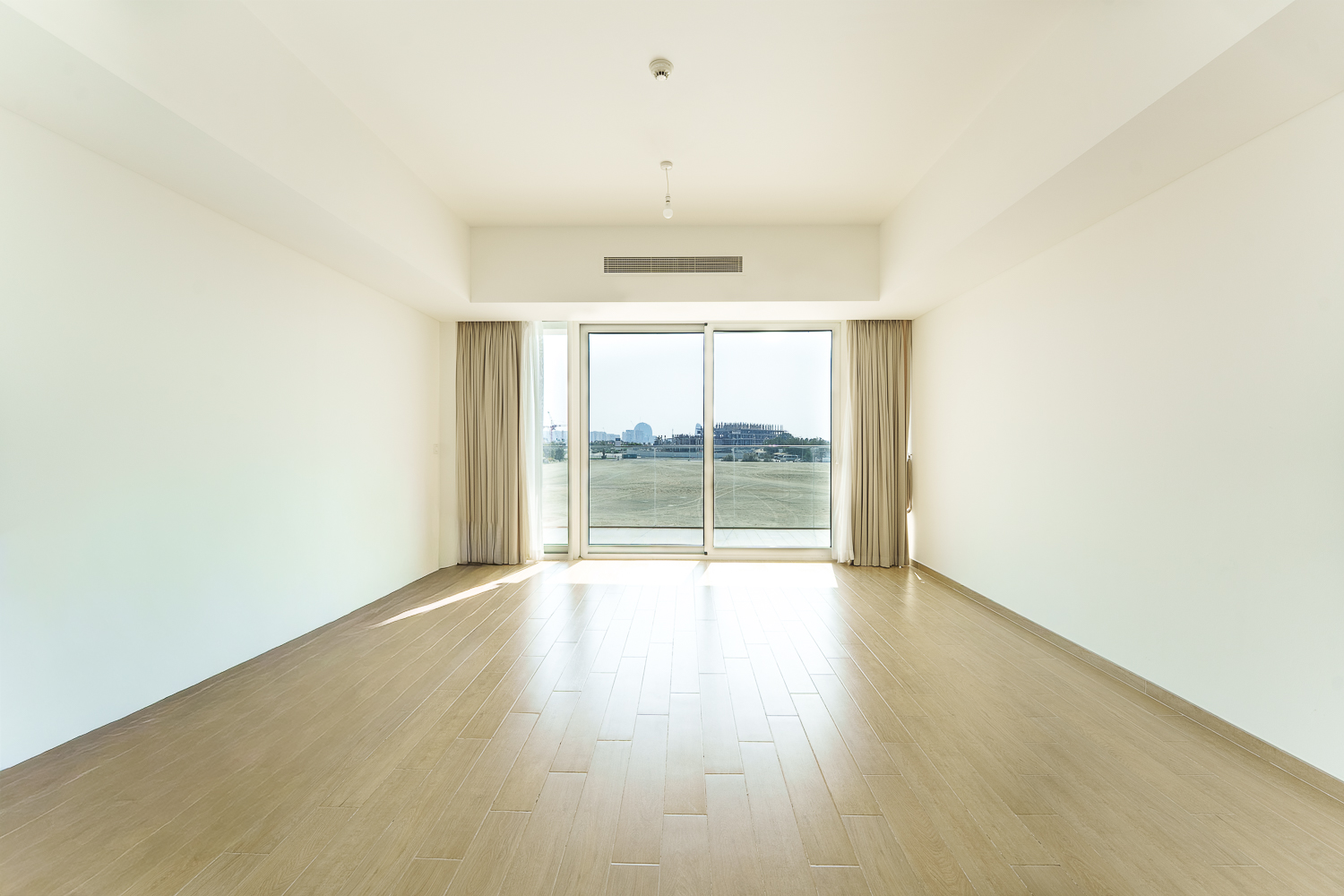 2 Bedrooms Apartment in Mayan 5