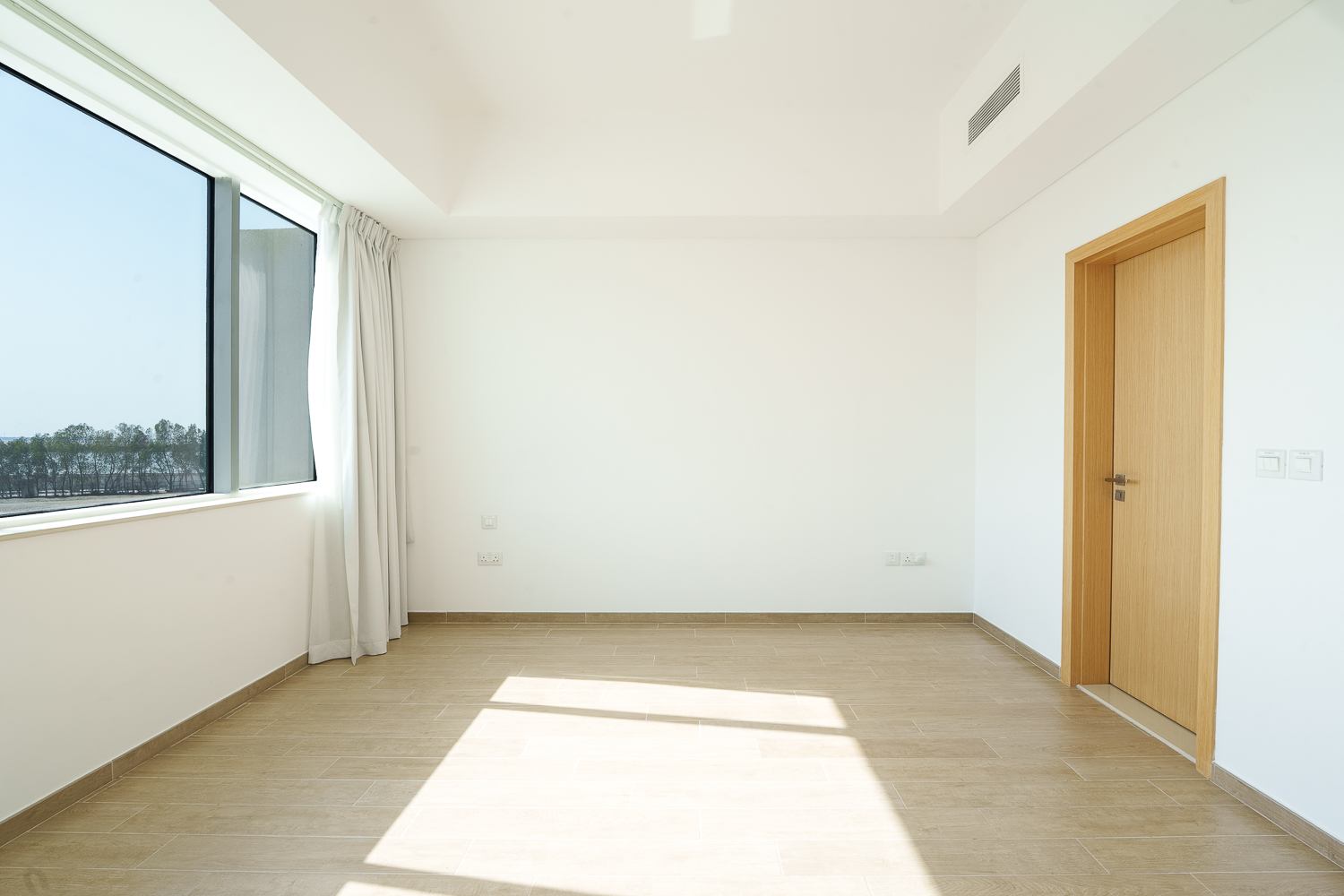 2 Bedrooms Apartment in Mayan 5