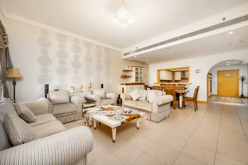 2 Bedrooms Apartment in Al Msalli