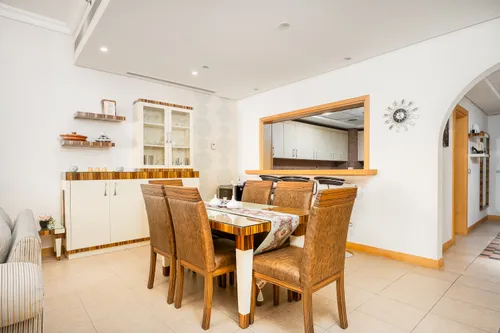 2 Bedrooms Apartment in Al Msalli