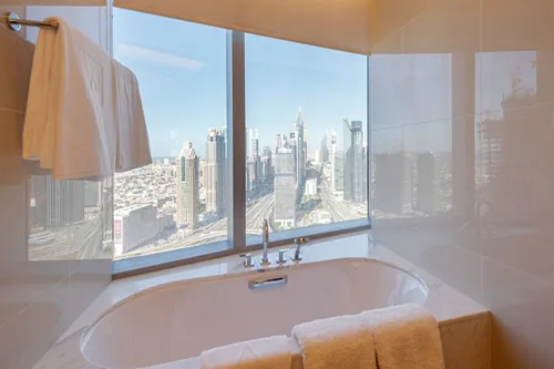 3 Bedrooms Apartment in The Address Sky View Tower 1