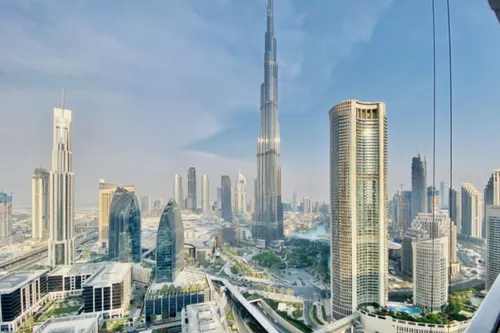 3 Bedrooms Apartment in The Address Sky View Tower 1