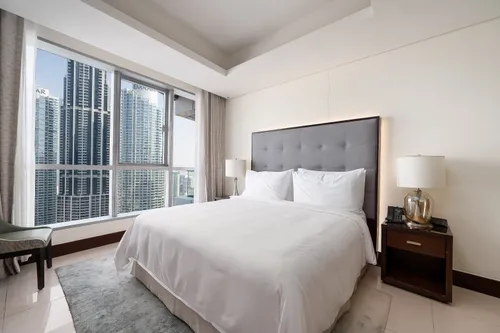 2 Bedrooms Apartment in Burj Lake Hotel - The Address DownTown