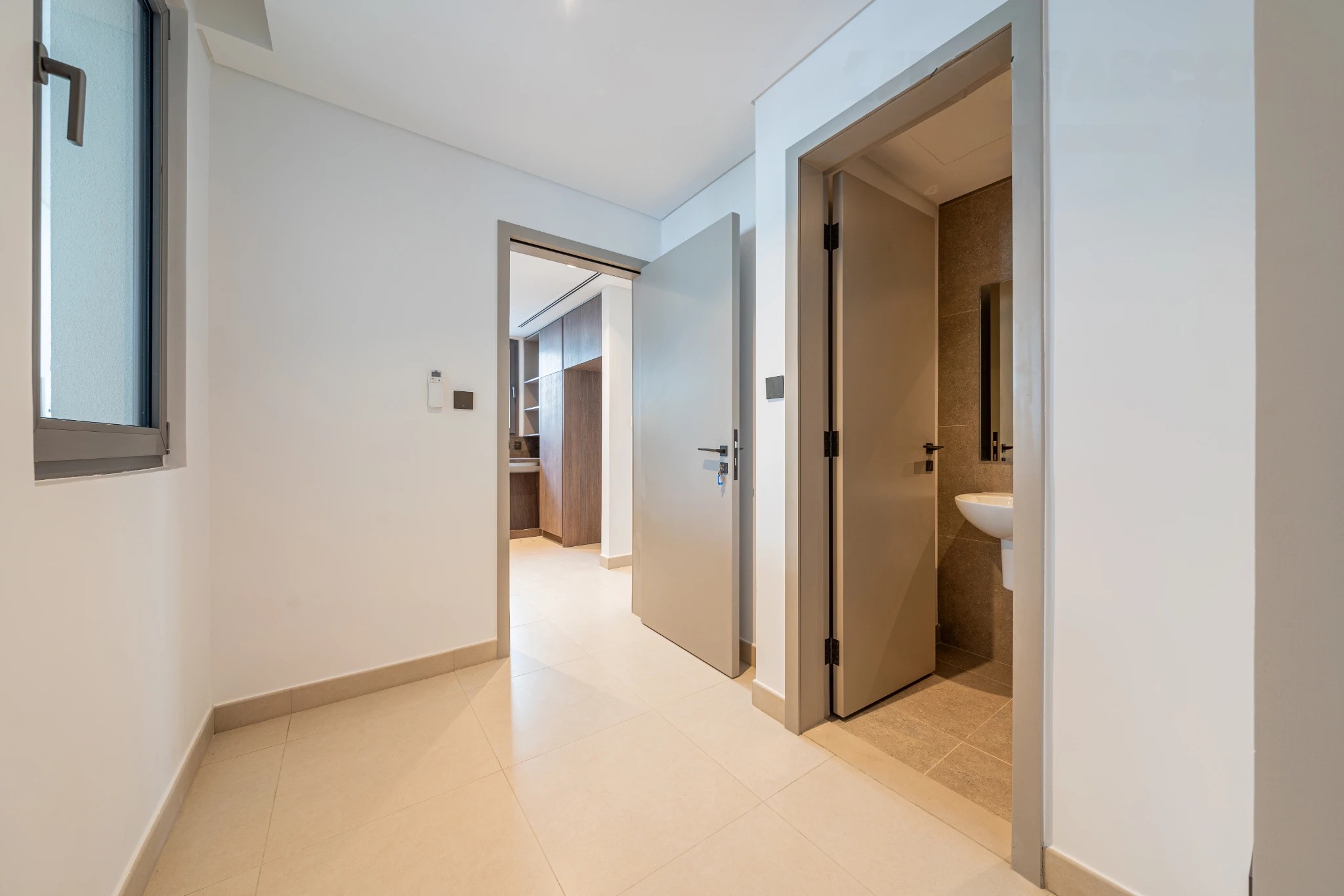 4 Bedrooms Villa in Aura 1