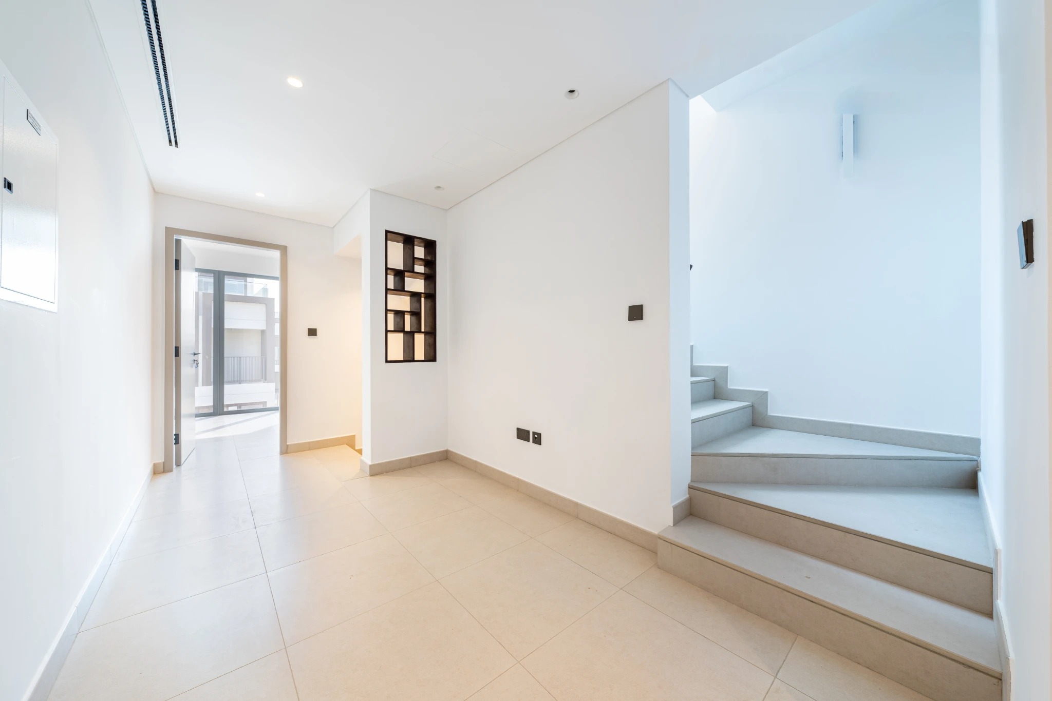 4 Bedrooms Villa in Aura 1