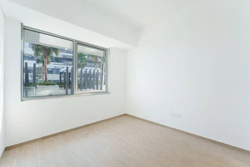 2 Bedrooms Apartment in Mayan 5