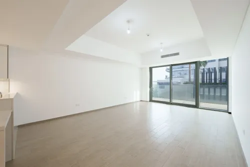 2 Bedrooms Apartment in Mayan 5