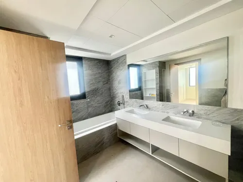 4 Bedrooms Villa in Murooj Al Furjan 1