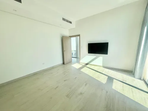 4 Bedrooms Villa in Murooj Al Furjan 1