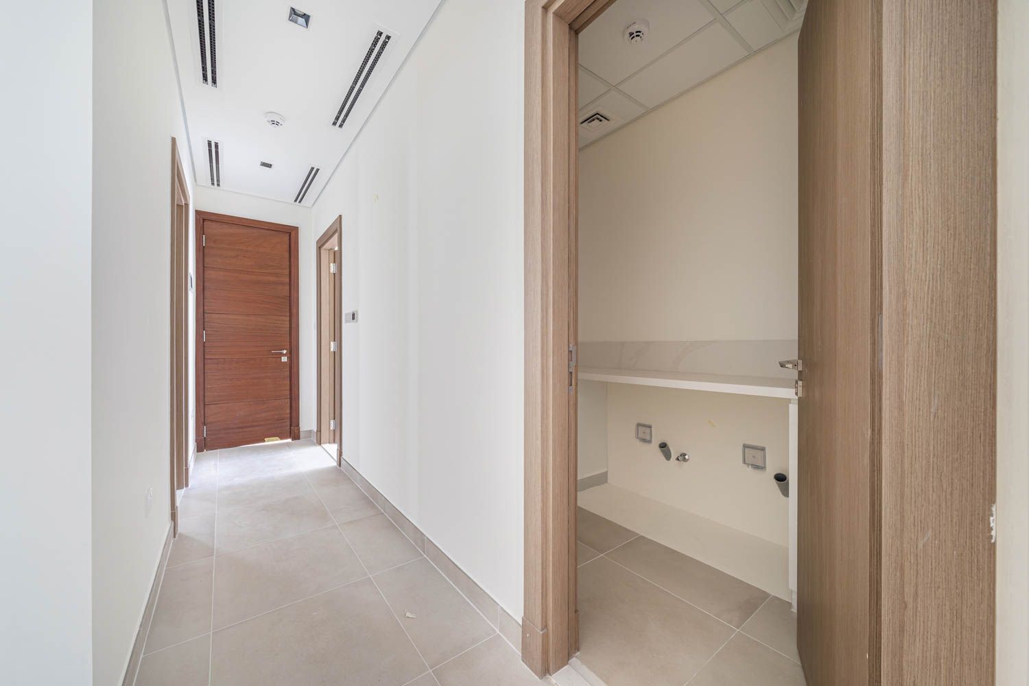 4 Bedrooms Villa in District One Villas