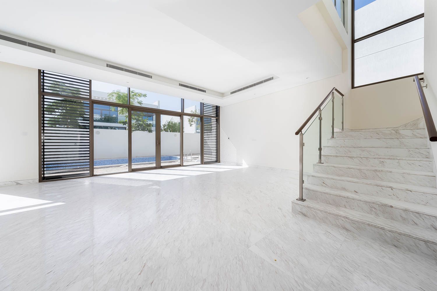 4 Bedrooms Villa in District One Villas