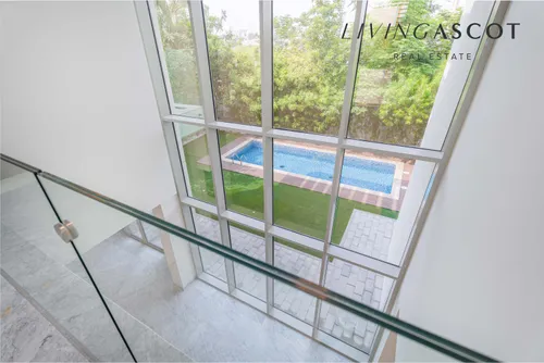 4 Bedrooms Villa in District One Villas