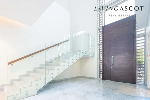 4 Bedrooms Villa in District One Villas