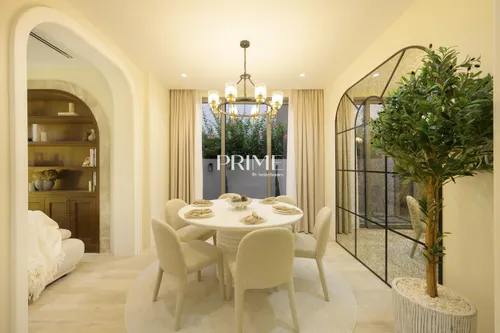 5 Bedrooms Villa in Sidra Villas I