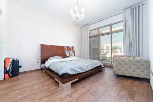 3 Bedrooms Villa in Polo Townhouses