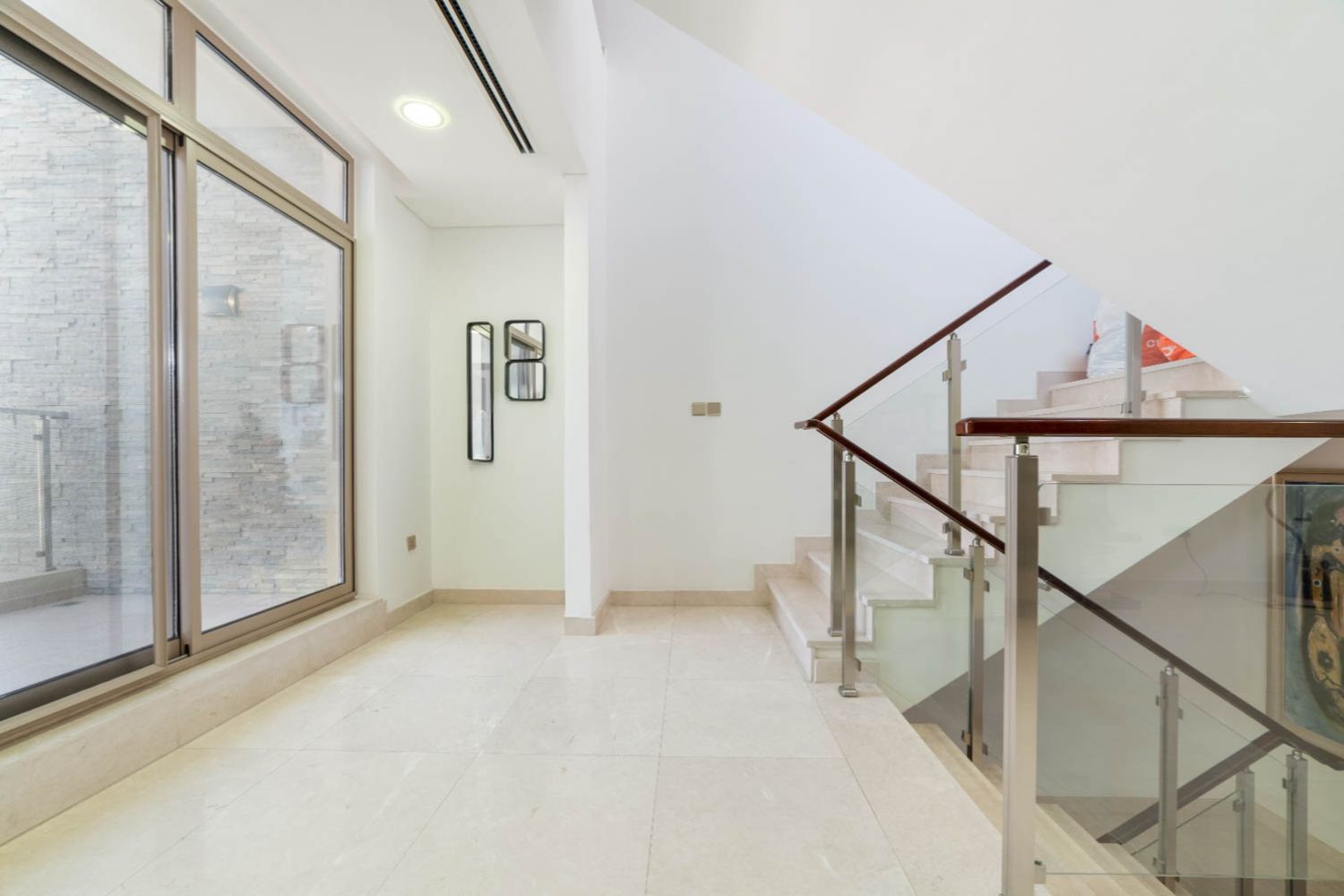 3 Bedrooms Villa in Polo Townhouses