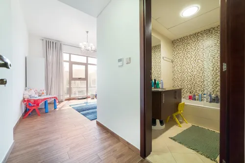 3 Bedrooms Villa in Polo Townhouses