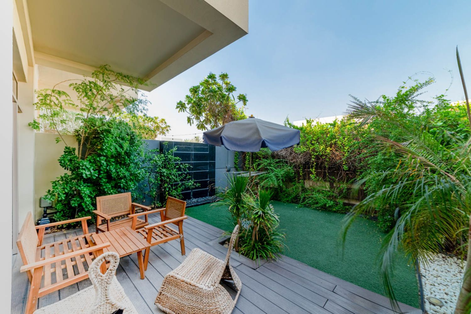 3 Bedrooms Villa in Polo Townhouses