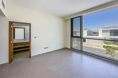 5 Bedrooms Villa in Sidra Villas II