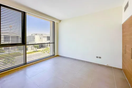 5 Bedrooms Villa in Sidra Villas II