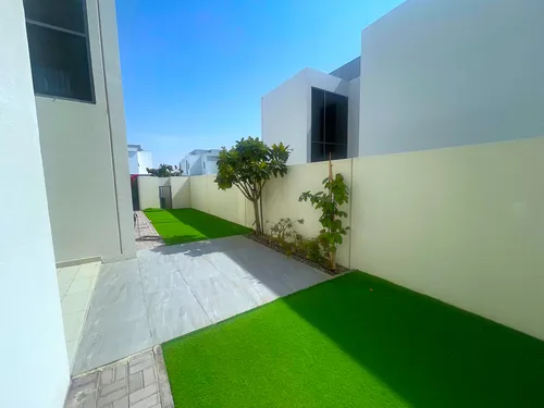 4 Bedrooms Villa in Sidra Villas III