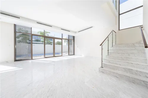 4 Bedrooms Villa in District One Phase III A