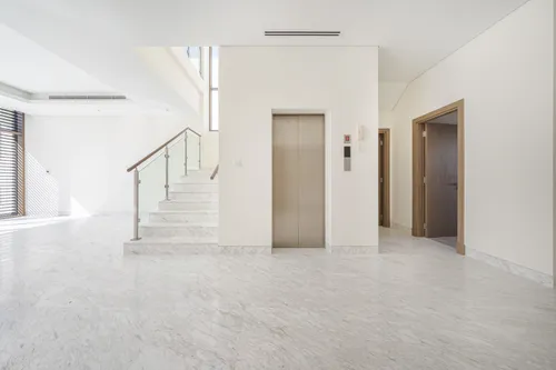 4 Bedrooms Villa in District One Phase III A