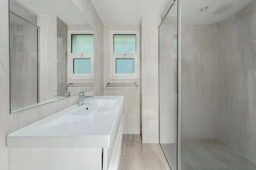 5 Bedrooms Villa in Mediterranean Villas