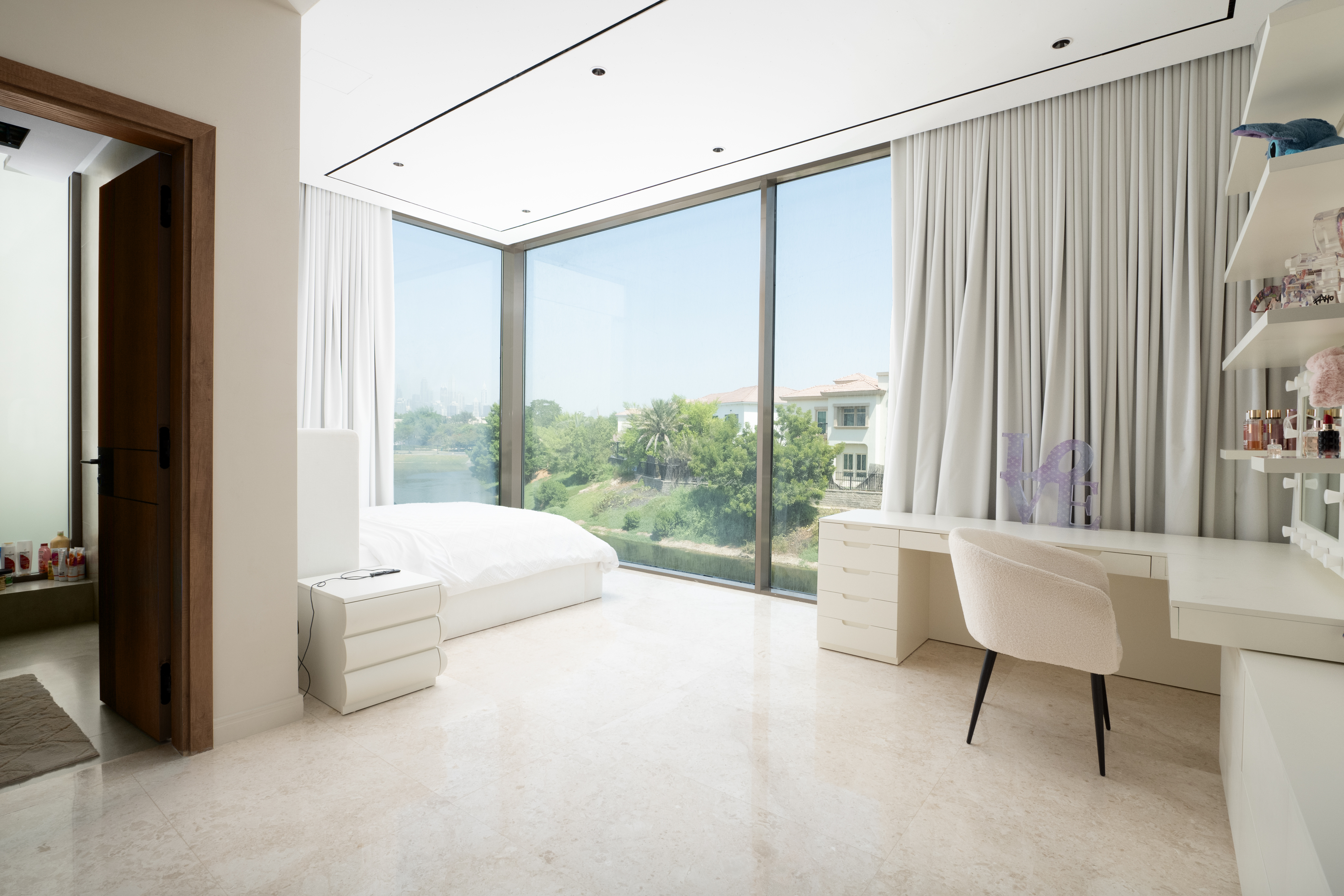 6 Bedrooms Villa in Jumeirah Park Homes