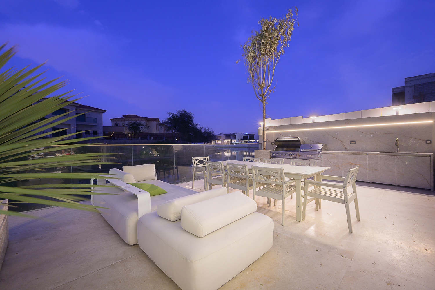 6 Bedrooms Villa in Jumeirah Park Homes