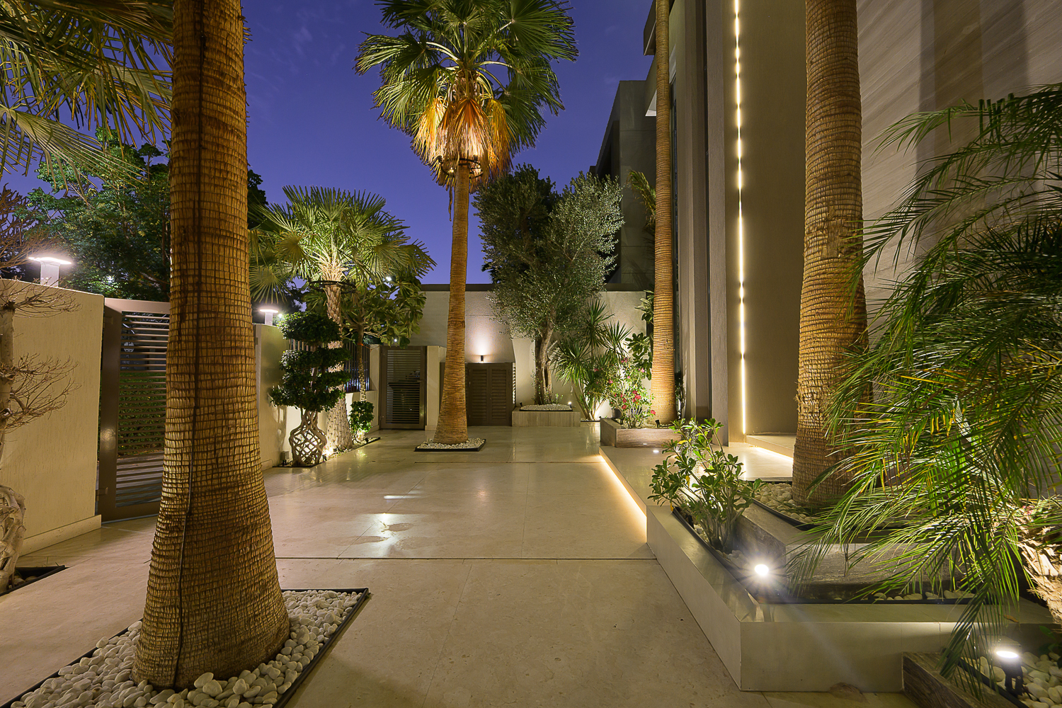 6 Bedrooms Villa in Jumeirah Park Homes