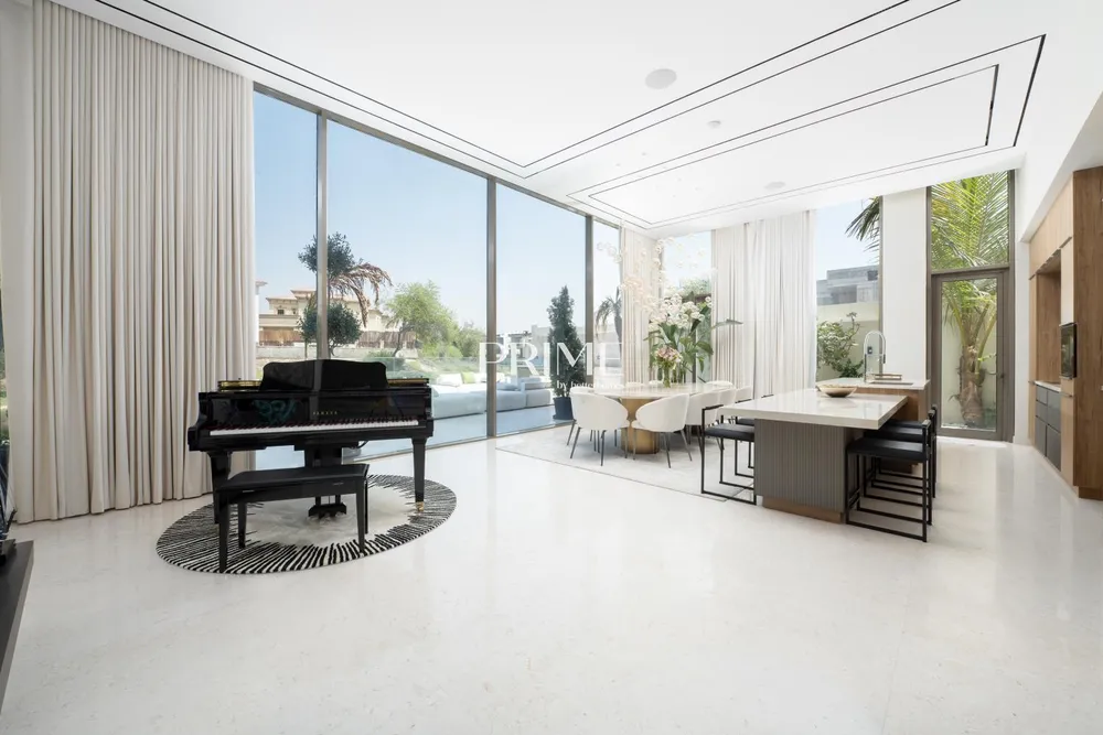 6 Bedrooms Villa in Jumeirah Park Homes